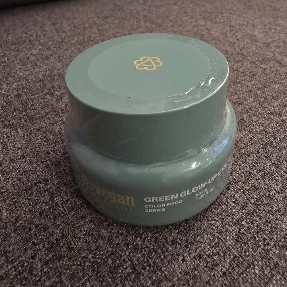 Tovegan Green Glow-Up Cream